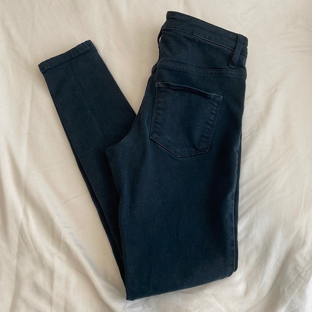 Universal Thread High Rise Skinny Jeans Black size 00/24R